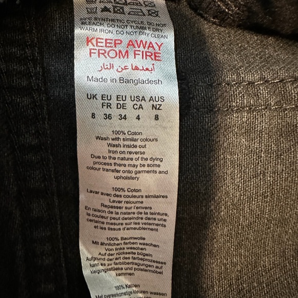 NWT PrettyLittleThing Washed Black Distressed Mom Jeans US Size 4 - Picture 12 of 16